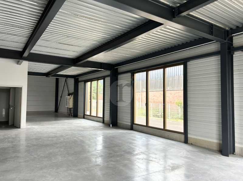 Aires d'Entreprises vous propose à la location,  