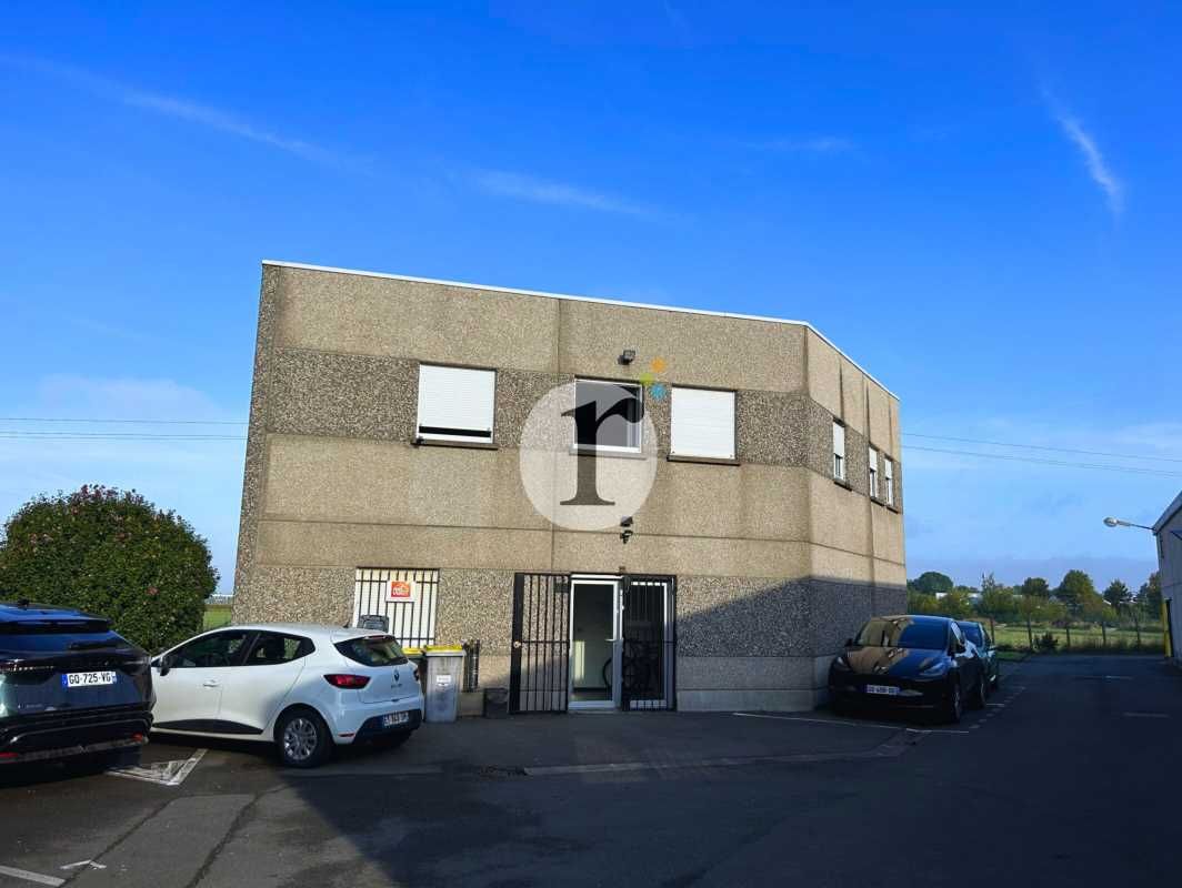 Aires d'Entreprises vous propose, à la location,