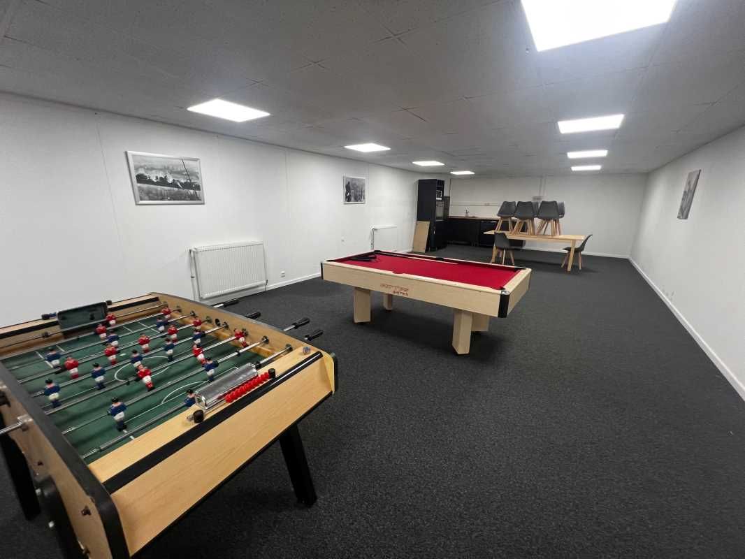 Au sein de la zone industrielle de la ville de Se