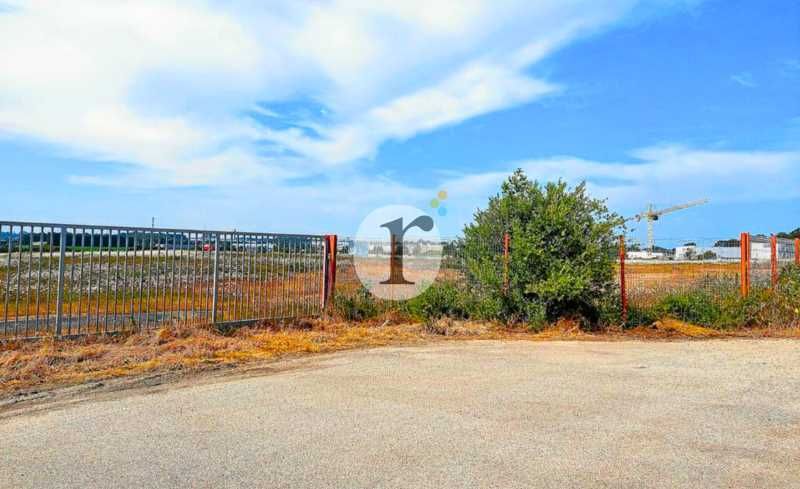 Aires d'Entreprises vous propose, à la vente, ce 