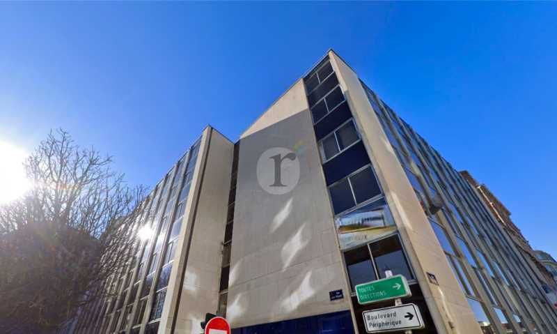 Aires d'Entreprises vous propose, à la location, 