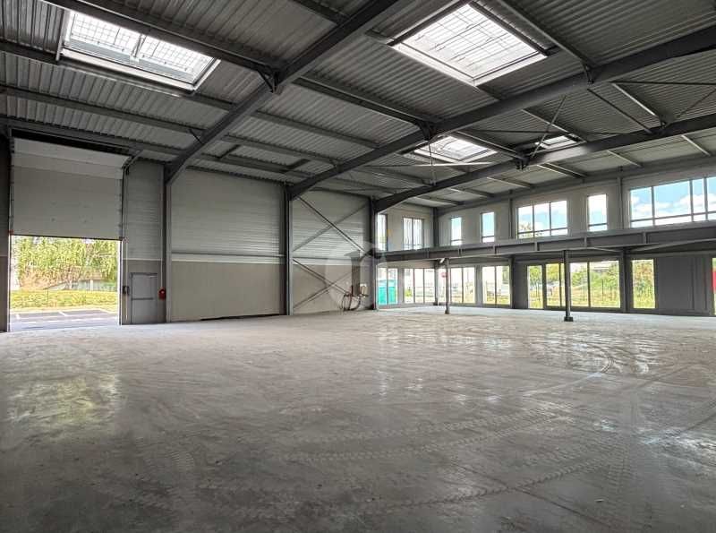 Aires d'Entreprises vous propose, à la location o