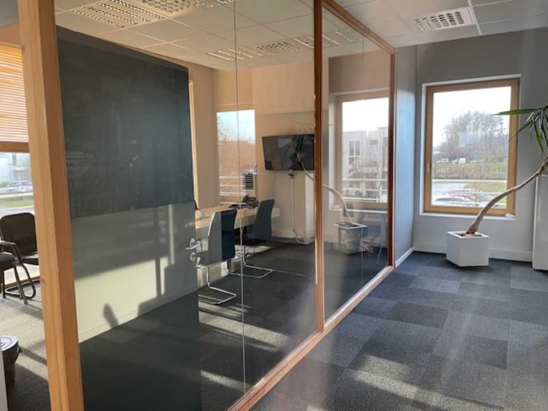 Aires d'Entreprises vous propose, au coeur du par