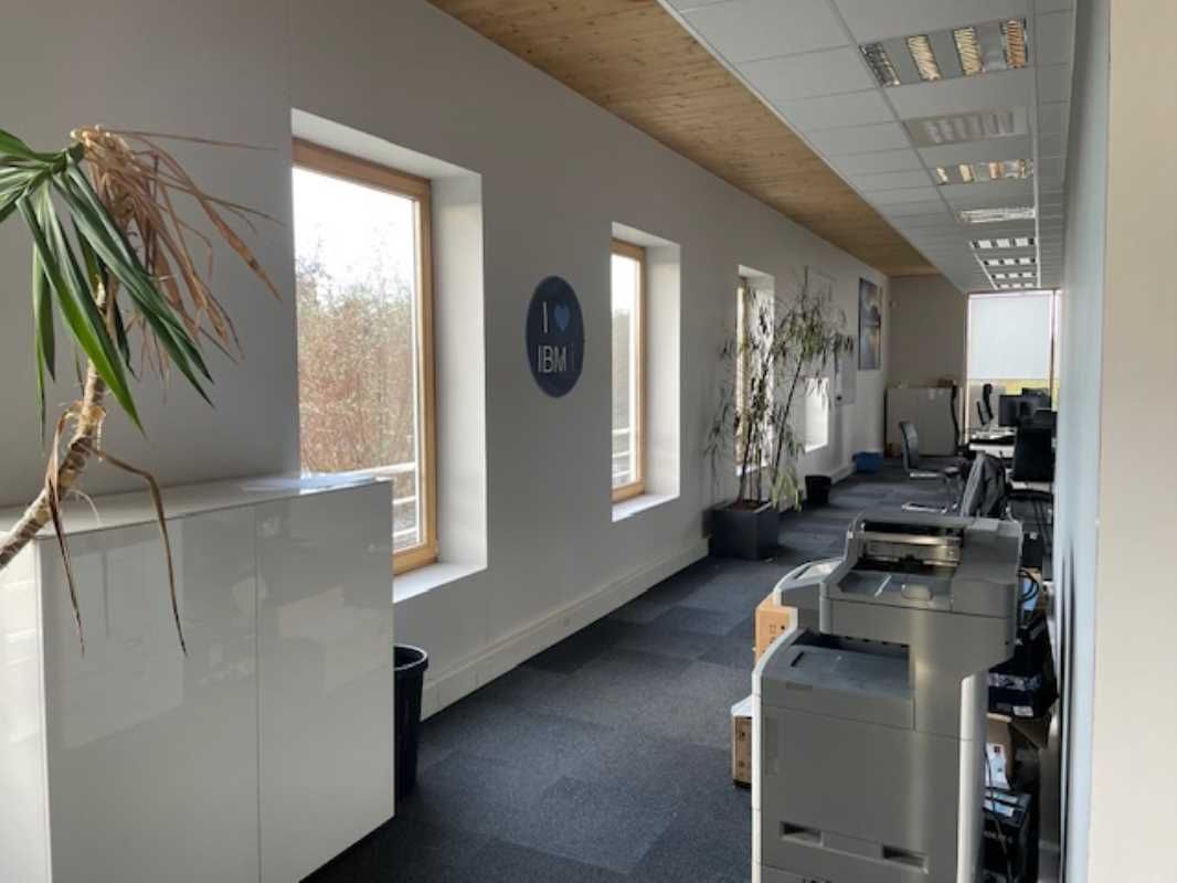 Aires d'Entreprises vous propose, au coeur du par