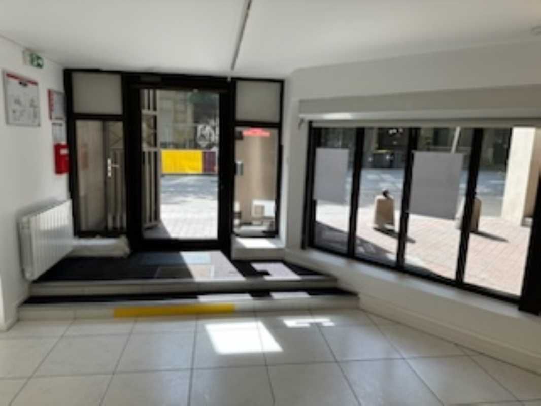 Aires d'Entreprises vous propose, à la location d