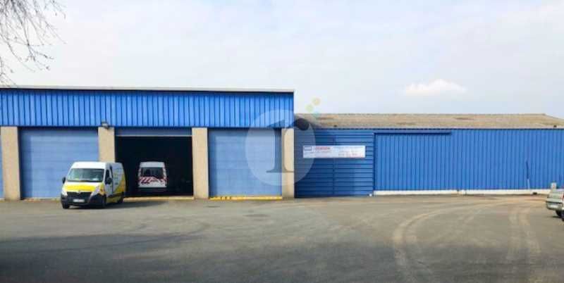 Aires d'Entreprises vous propose, à la location, 