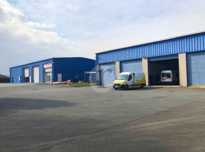 Aires d'Entreprises vous propose, à la location, 