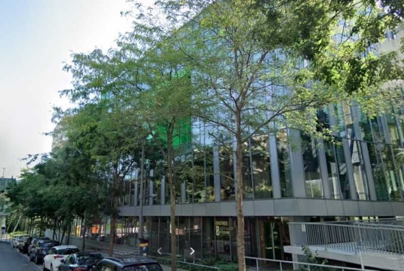 Aires d'Entreprises vous propose, à la location, 