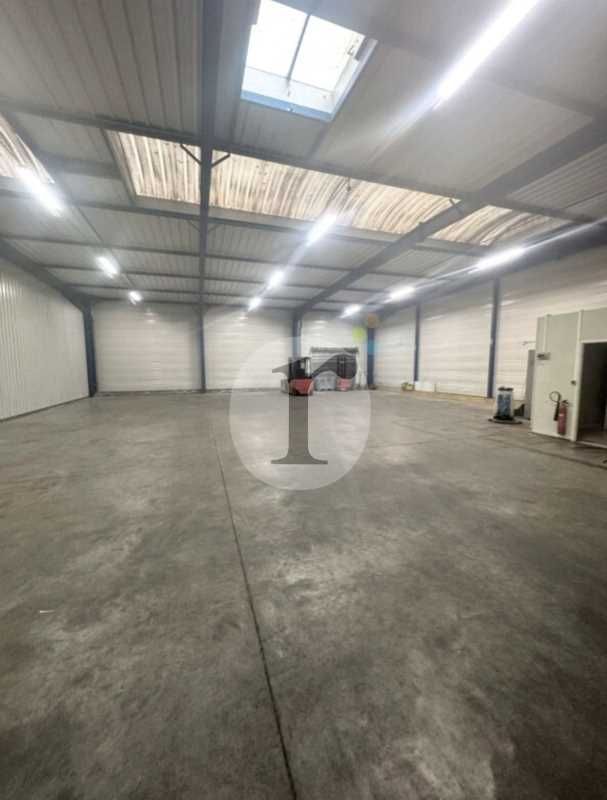 Aires d'Entreprises vous propose, à la location, 