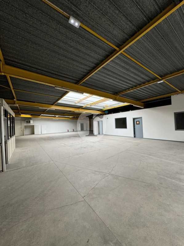 Aires d'Entreprises vous propose, à la location, 