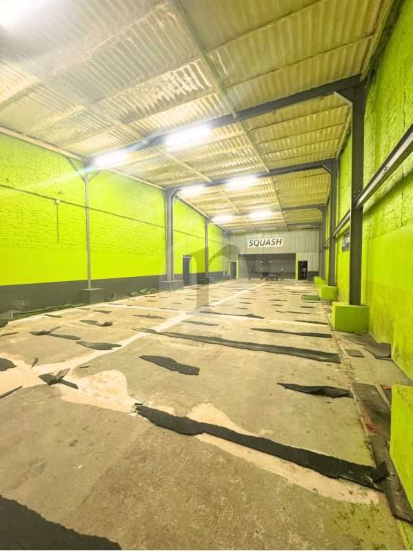 Aires d'Entreprises vous propose, à l'acquisition