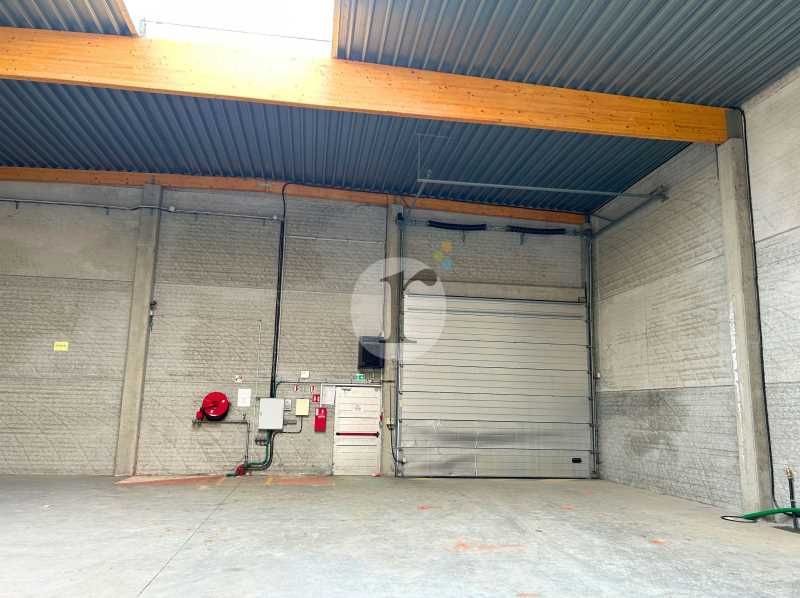 Aires d'Entreprises vous propose, à l'acquisition