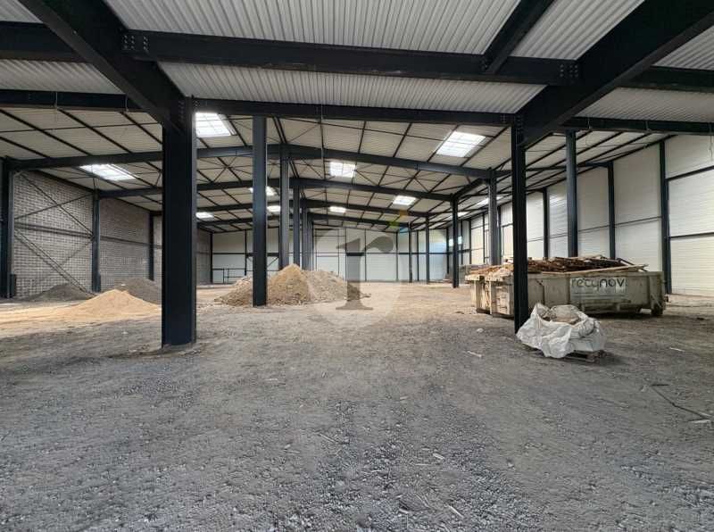 Aires d'Entreprises vous propose, à la vente, des