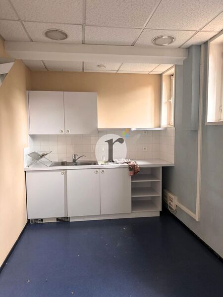 Aires d'Entreprises vous propose, à la location, 