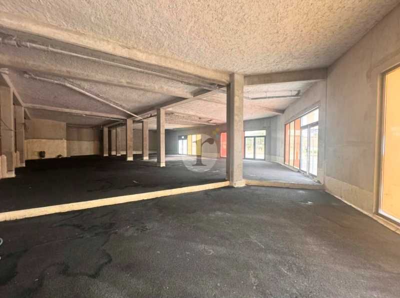 Aires d'Entreprises vous propose, à la location, 