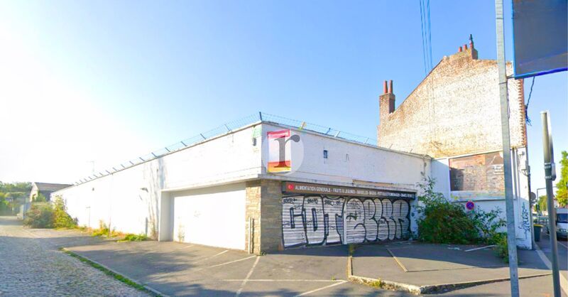 Aires d'Entreprises vous propose, à l'acquisition