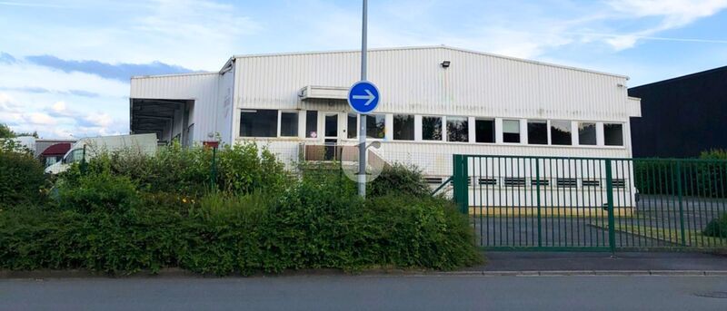 Aires d'Entreprises vous propose, à la location, 