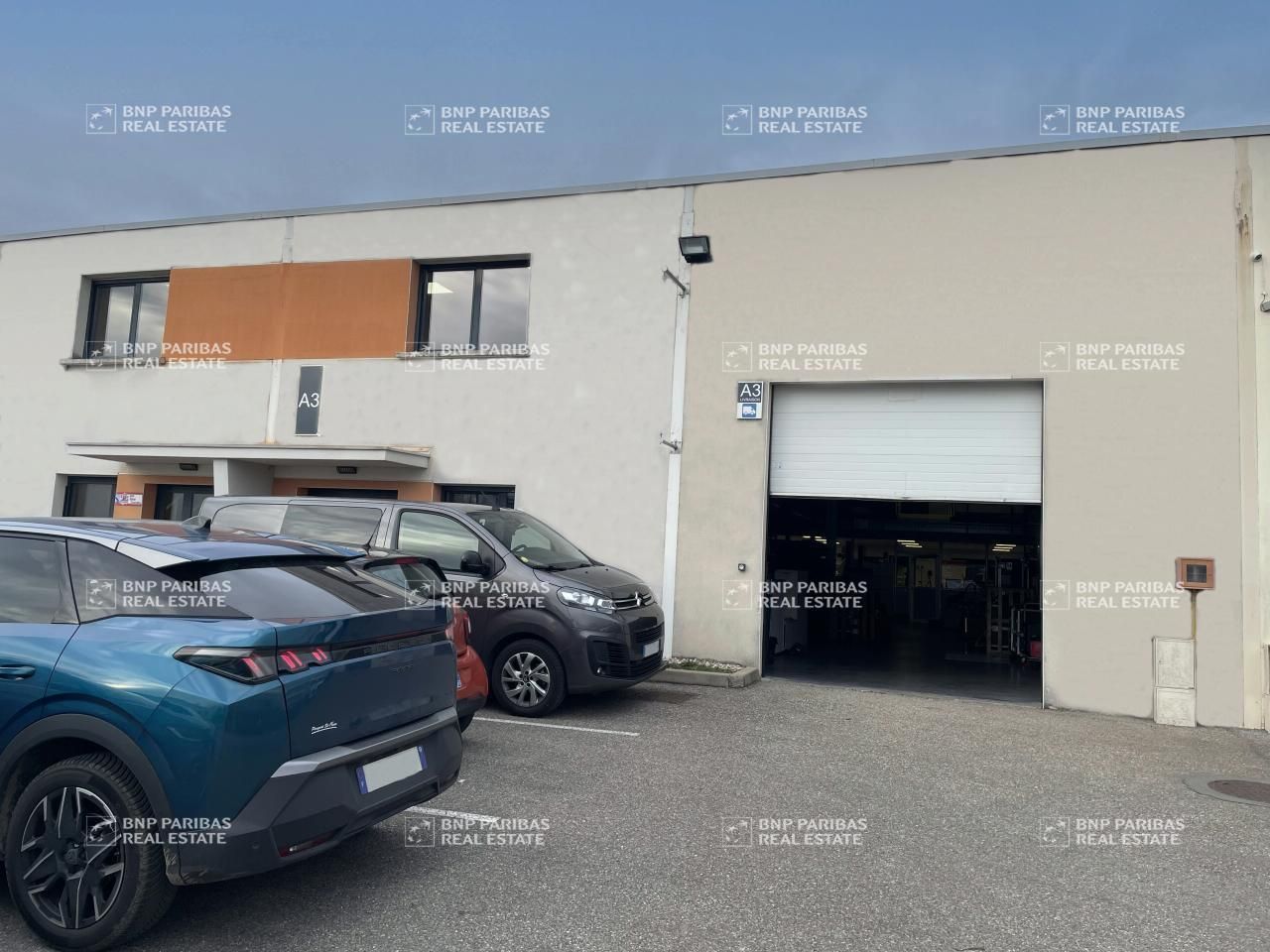 Vente Activité 524 m² non divisibles 69330 Meyzieu