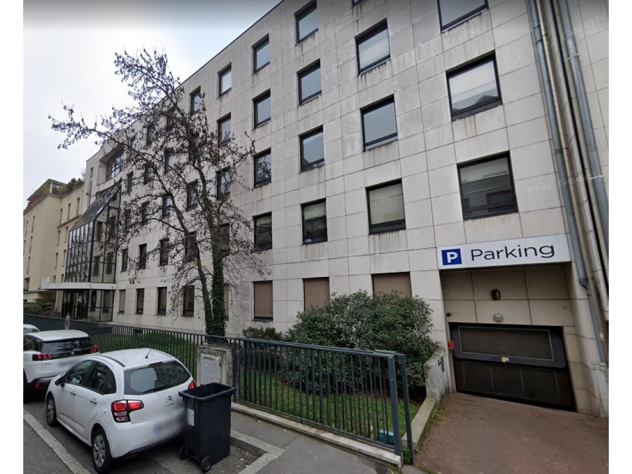 680 m² pour ce bureaux en location à Lyon