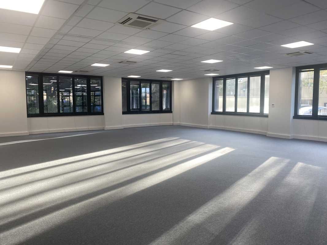 Au sein d'un parc verdoyant, renommé des Monts d'