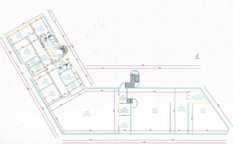 Location bureaux 899 m² divisibles à partir de 215 m²
