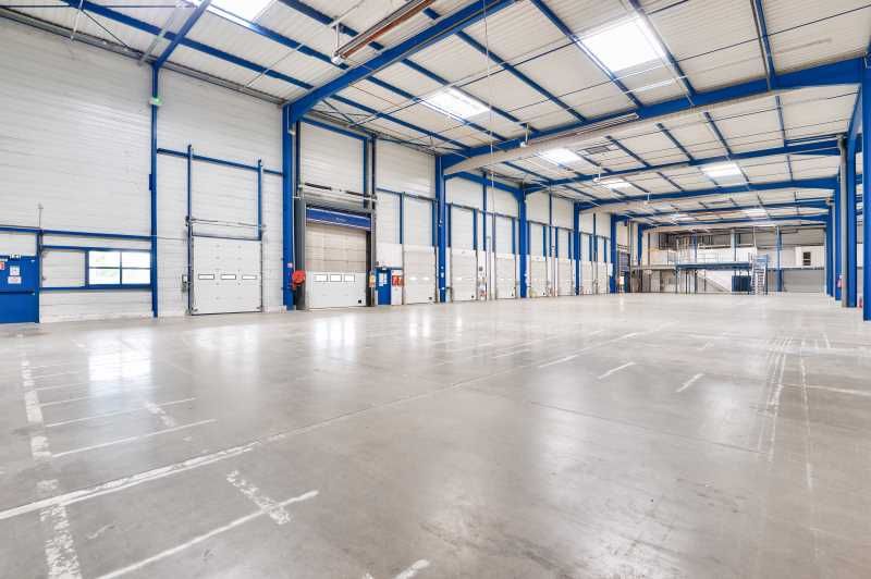 Nous vous proposons à la location un bâtiment ind