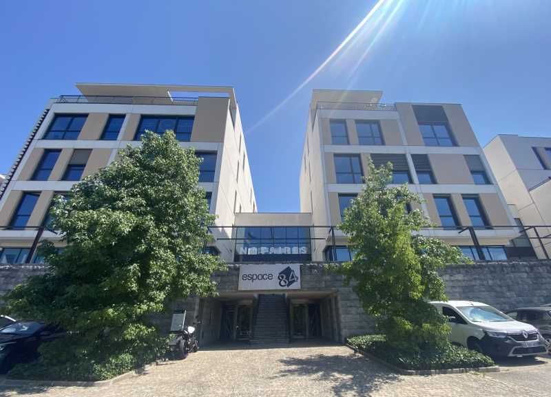 Au sein d'un immeuble neuf situé en bordure de Sa