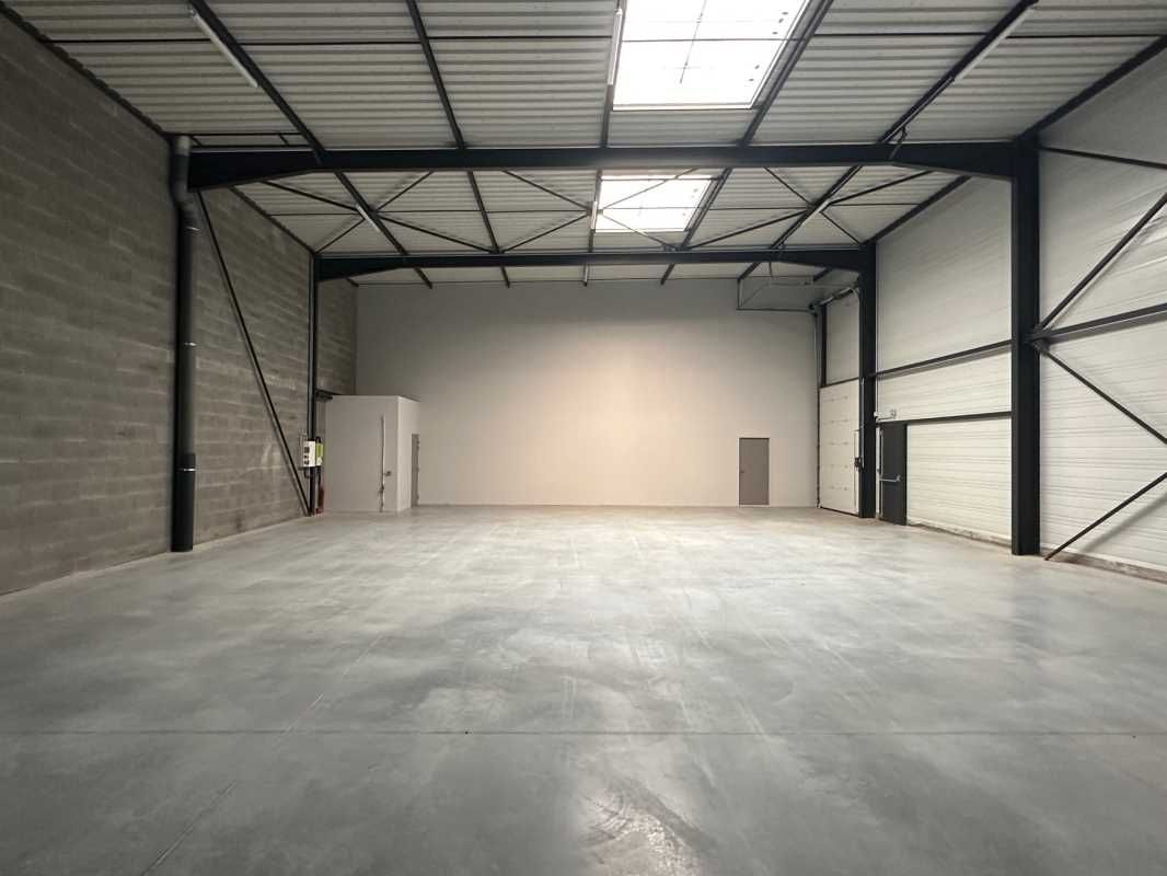 Nous vous proposons à la location un local d'acti