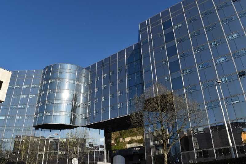 Au coeur du quartier d'affaires de Vaise, à proxi