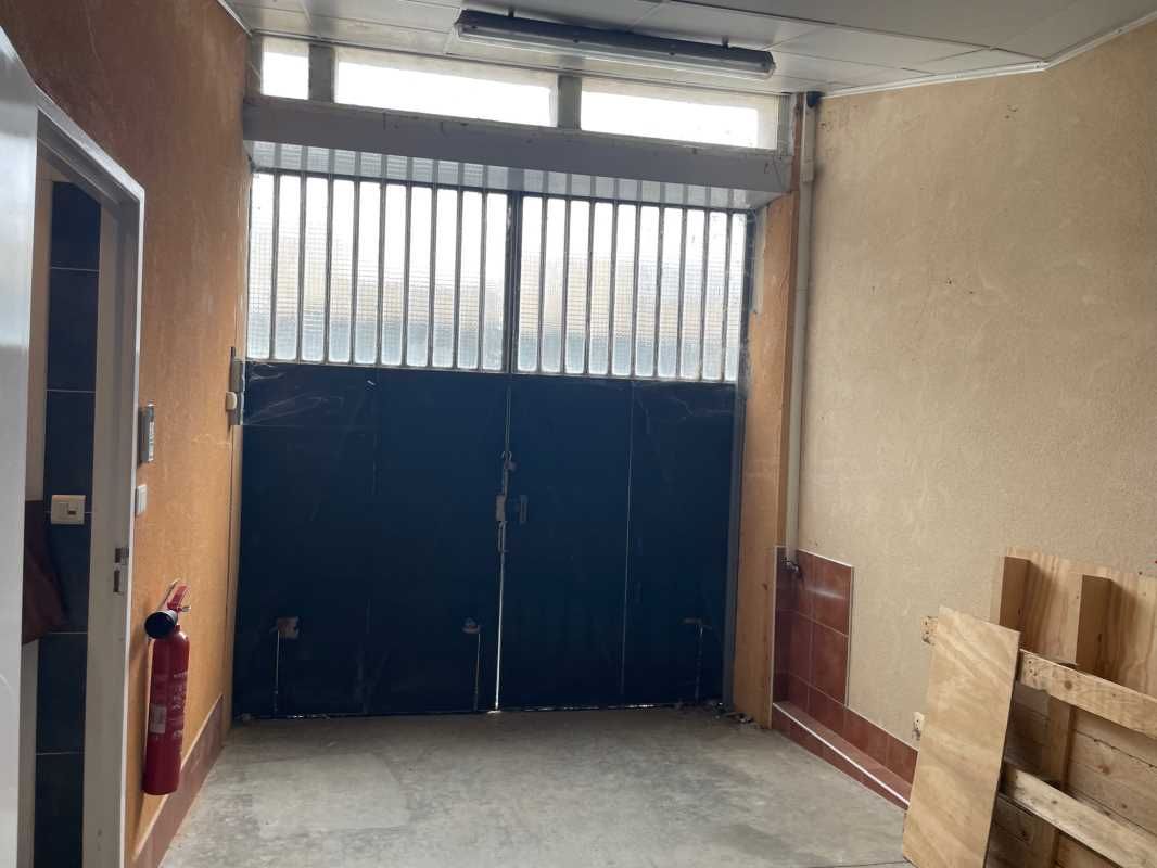 Sorovim vous propose à la location un local d'act