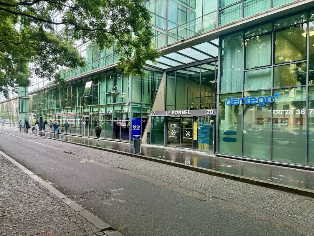 Situés  en plein coeur de Lyon Part-Dieu dans un 