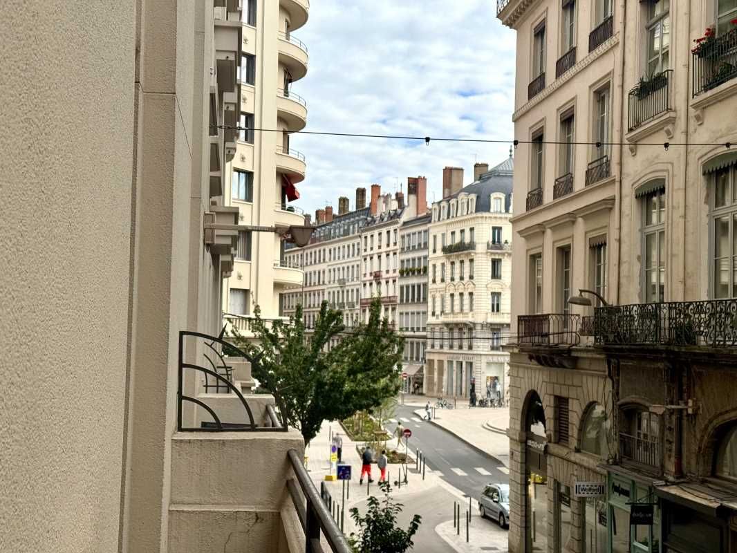 Idéalement situés en plein coeur de la Presqu'île