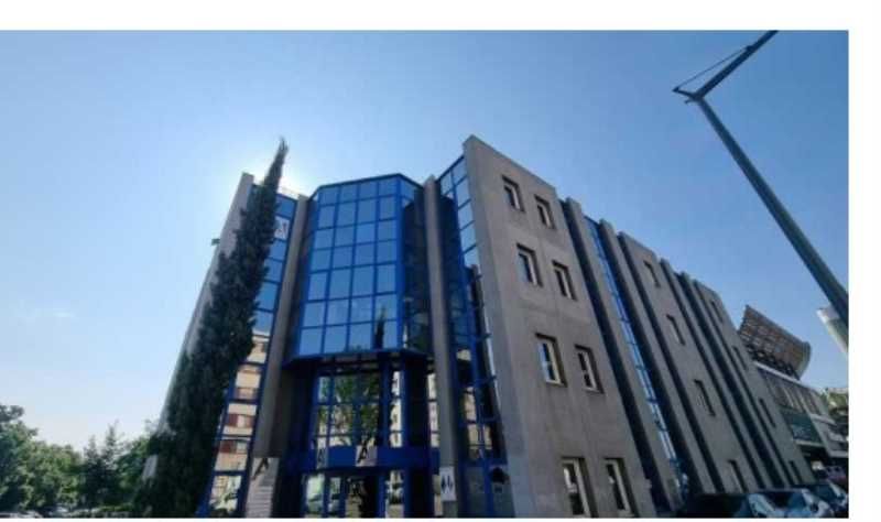 Une surface à louer dans un parc exclusivement te