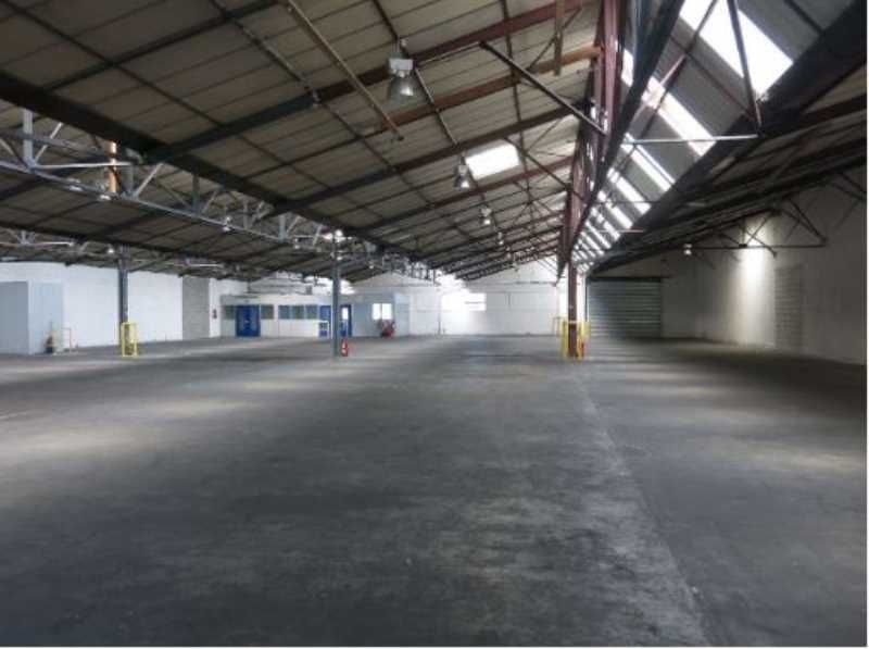 Nous vous proposons à la location plusieurs surfa