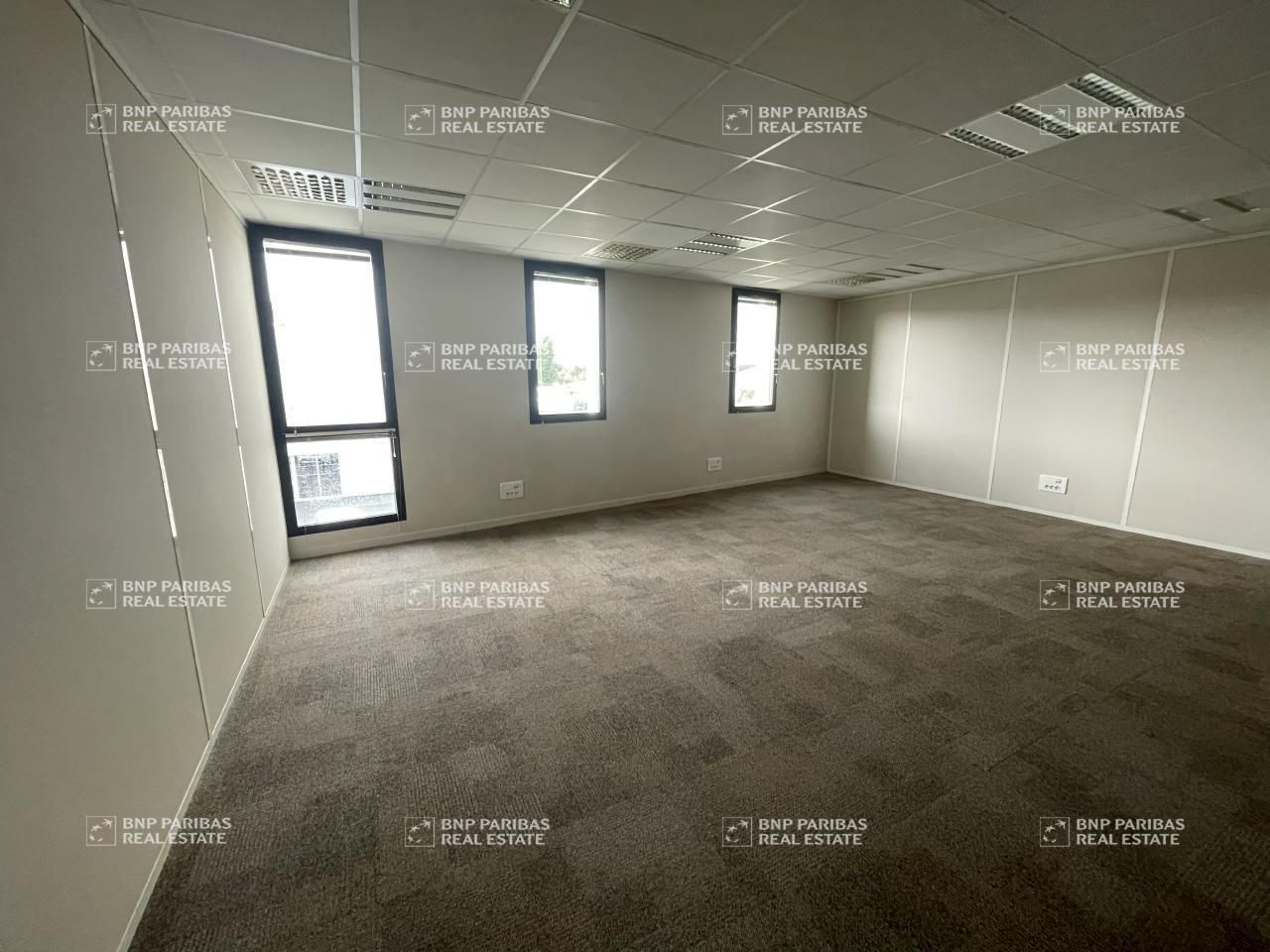 199.42 m² pour ce bureaux en location à Vertou