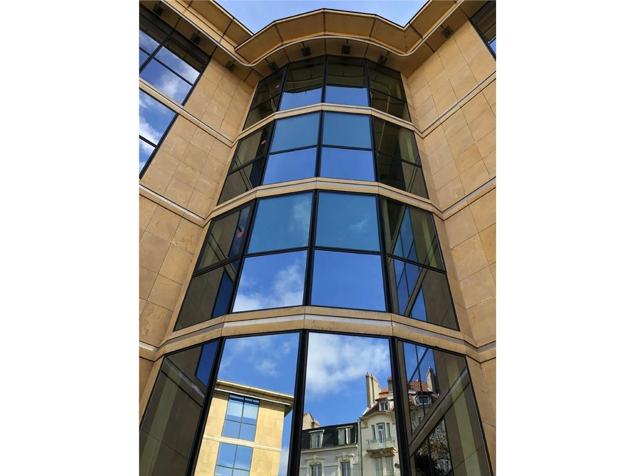 1235.71 m² pour ce bureaux en location à Metz