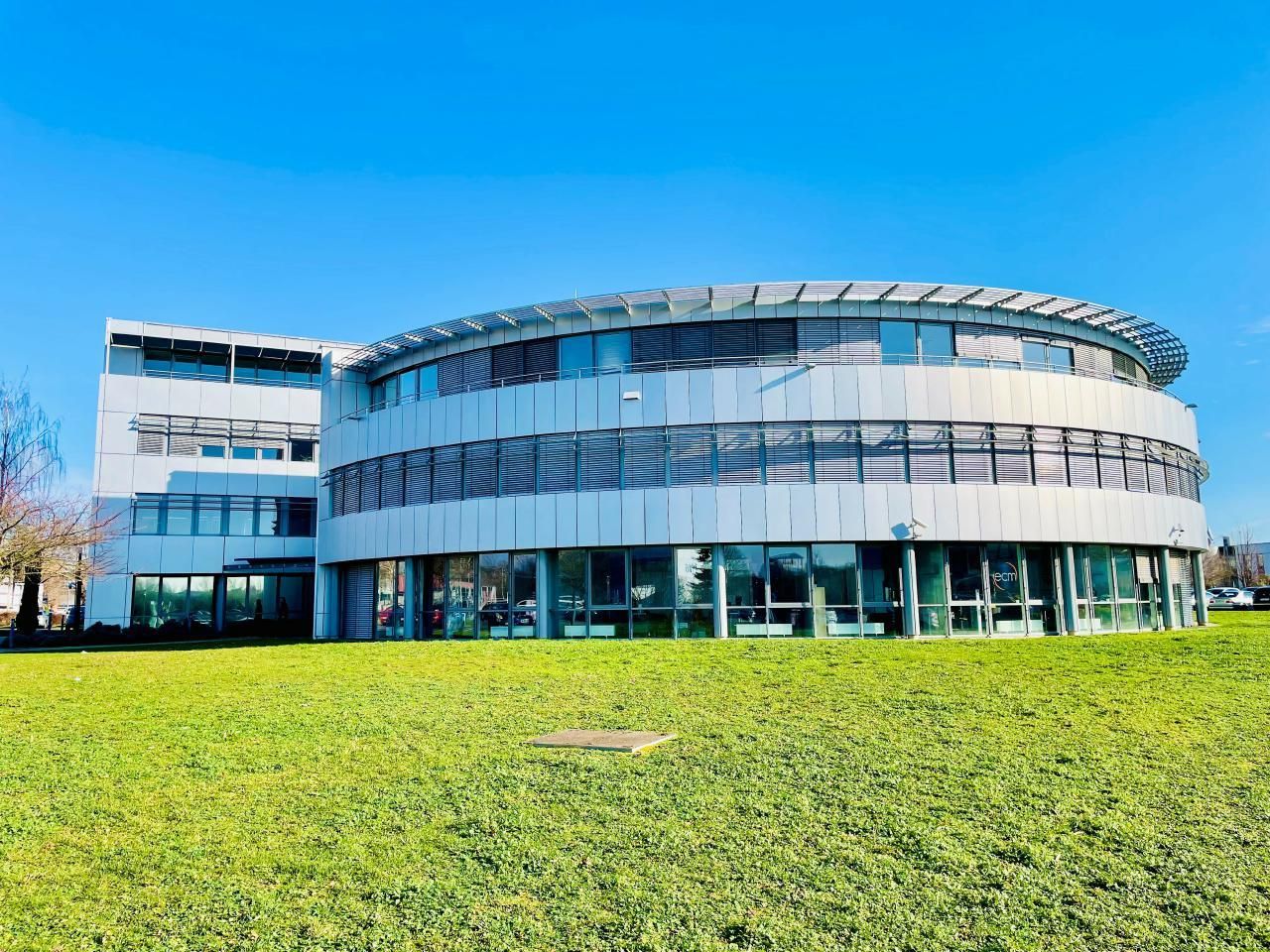 Location Bureaux 3376.49 m² divisibles 67300 Schiltigheim