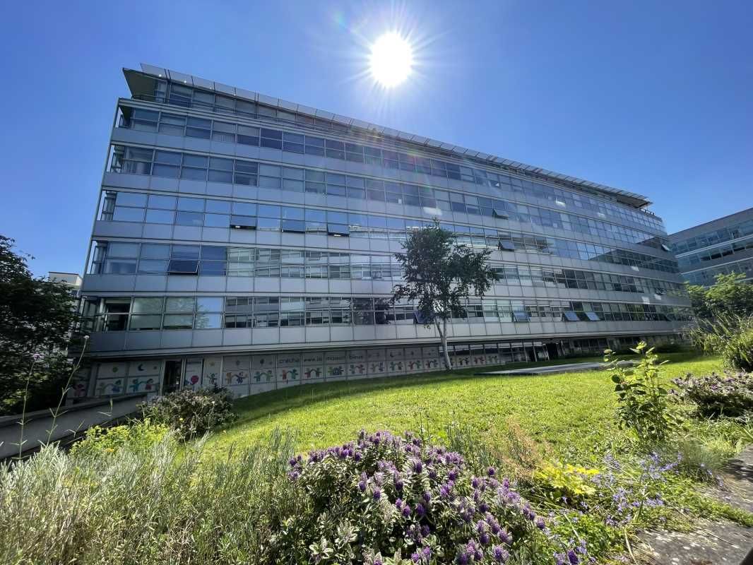 Au sein de l'ensemble immobilier Pantin Manufactu