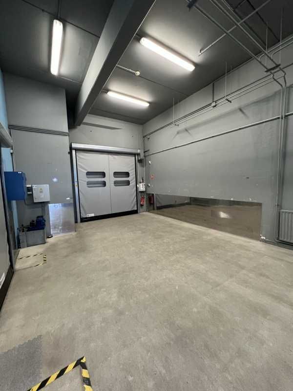 En bail dérogatoire: 50 euros/m²/an/HT  A deux pa