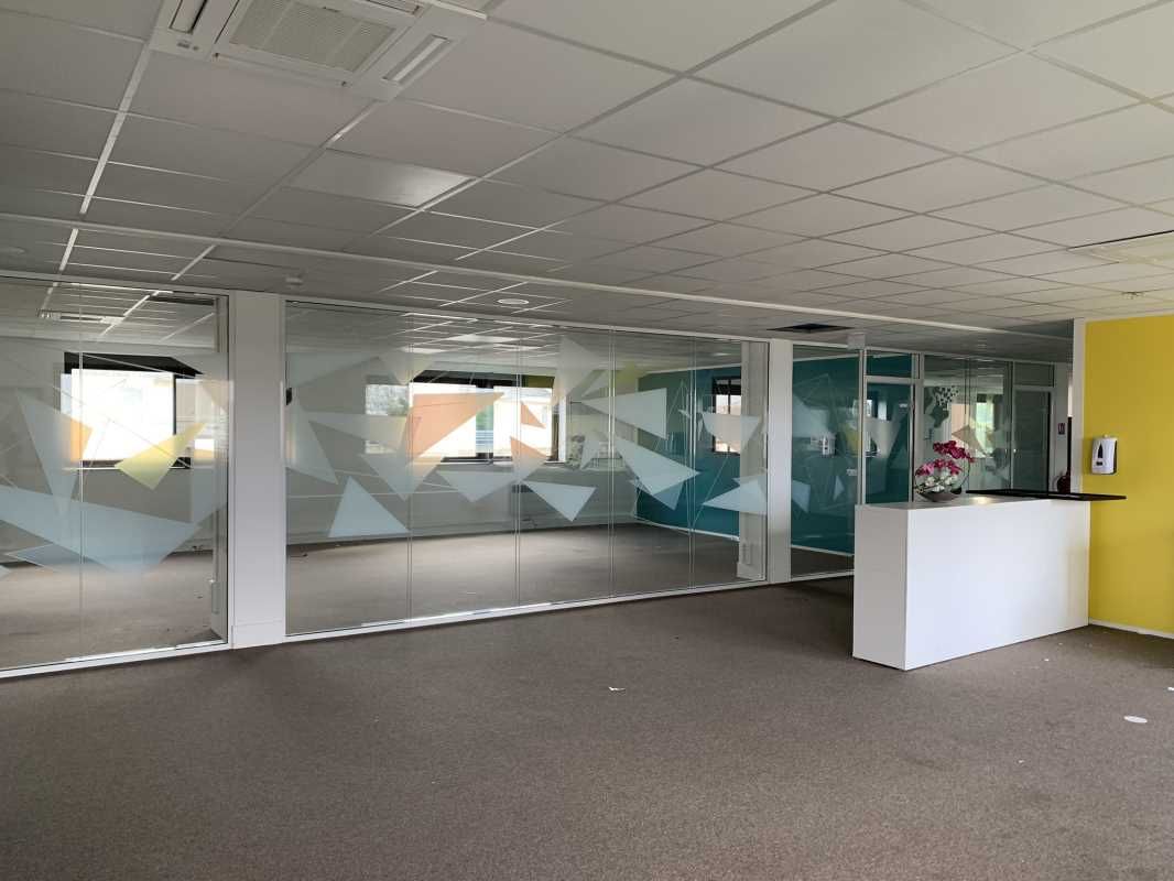 Dans un immeuble de bon standing, nous vous propo