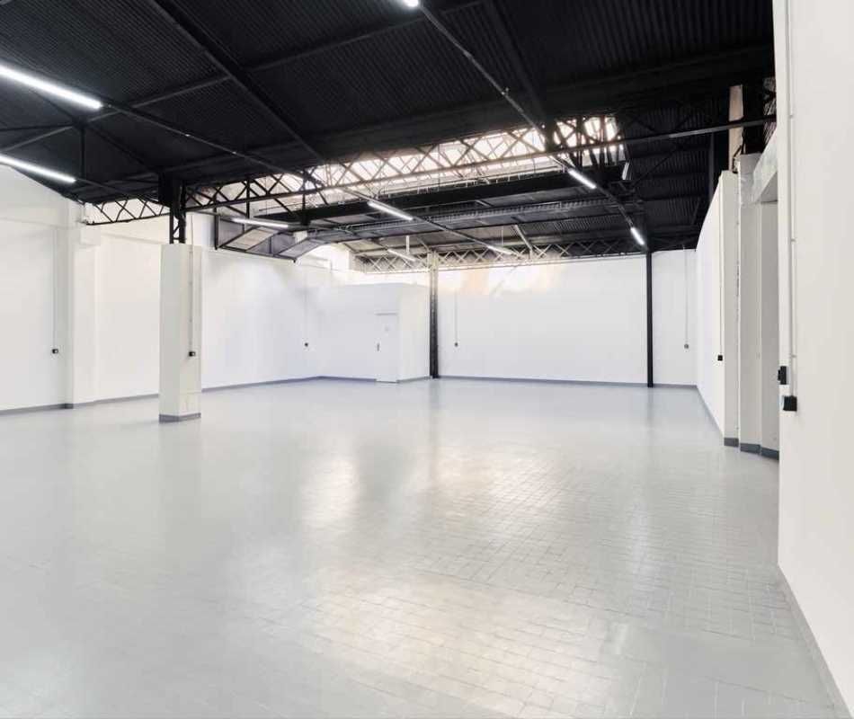 Au sein d'un centre d'affaires partagé et clé en 