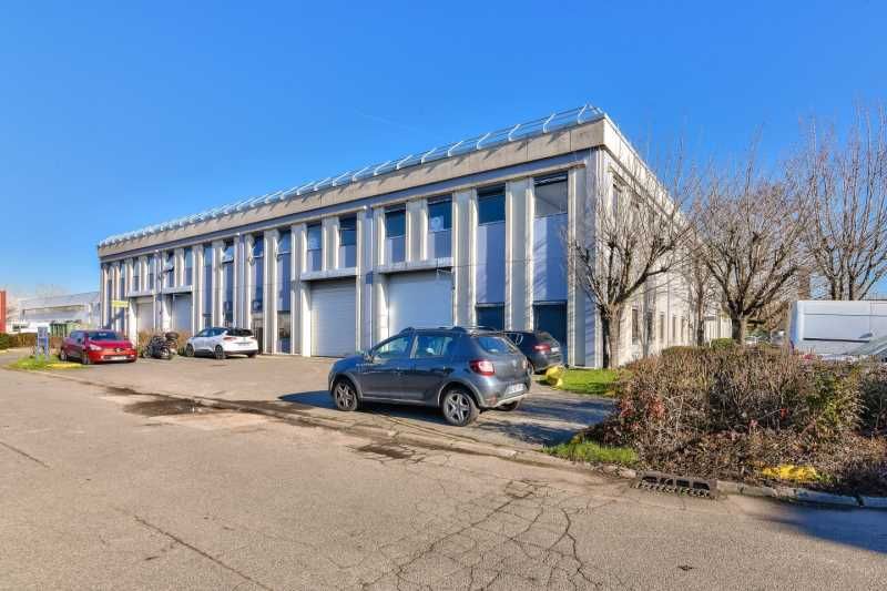 Situé à Aulnay-sous-Bois; G2B Real Estate propose