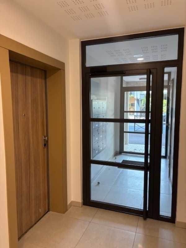 Idéalement situé à Saint Maur des fosses sur un a