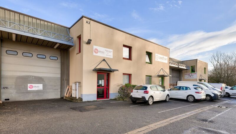 Parc à usage mixte d'activités et de bureaux, clo