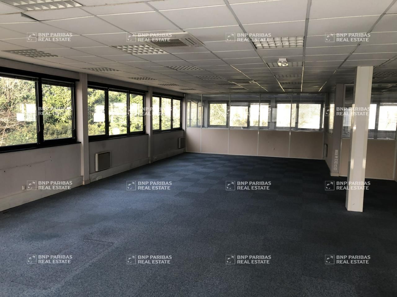 309.2 m² pour ce bureaux en location à Saint-avertin