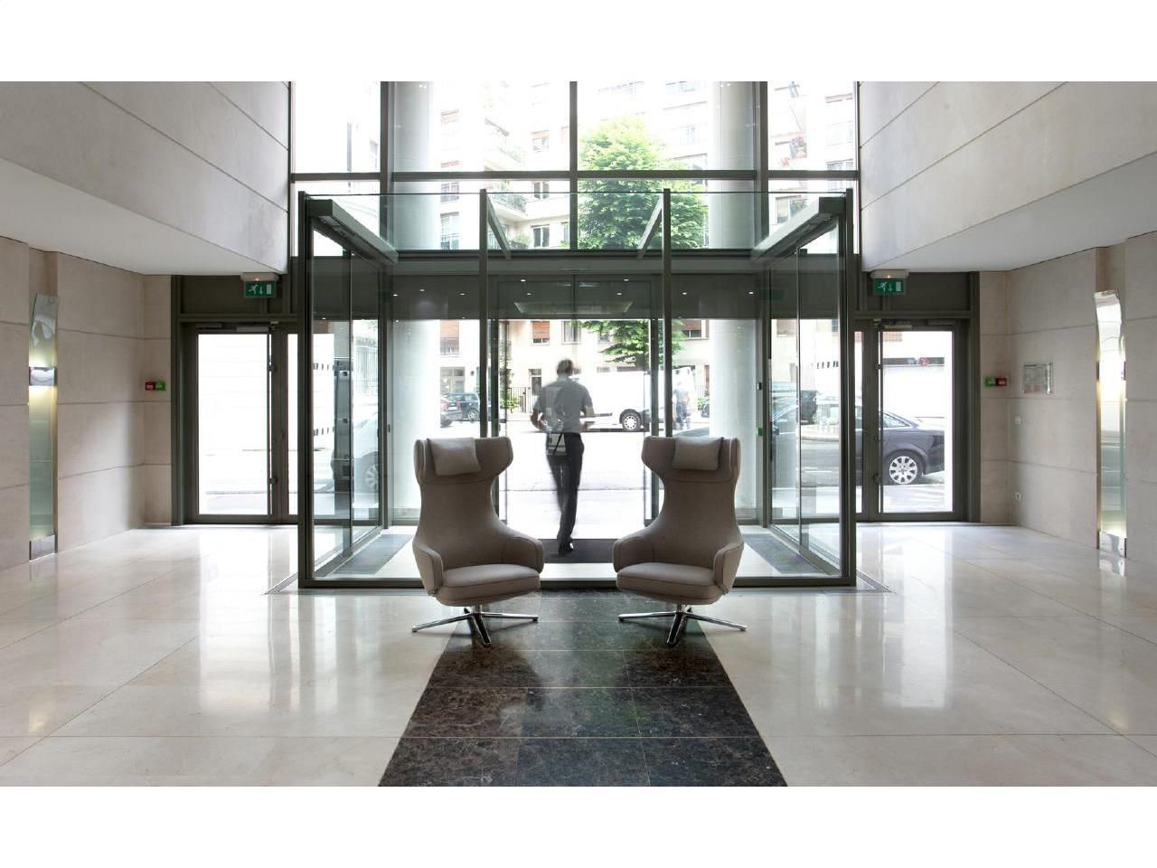 542 m² pour ce bureaux en location à Paris