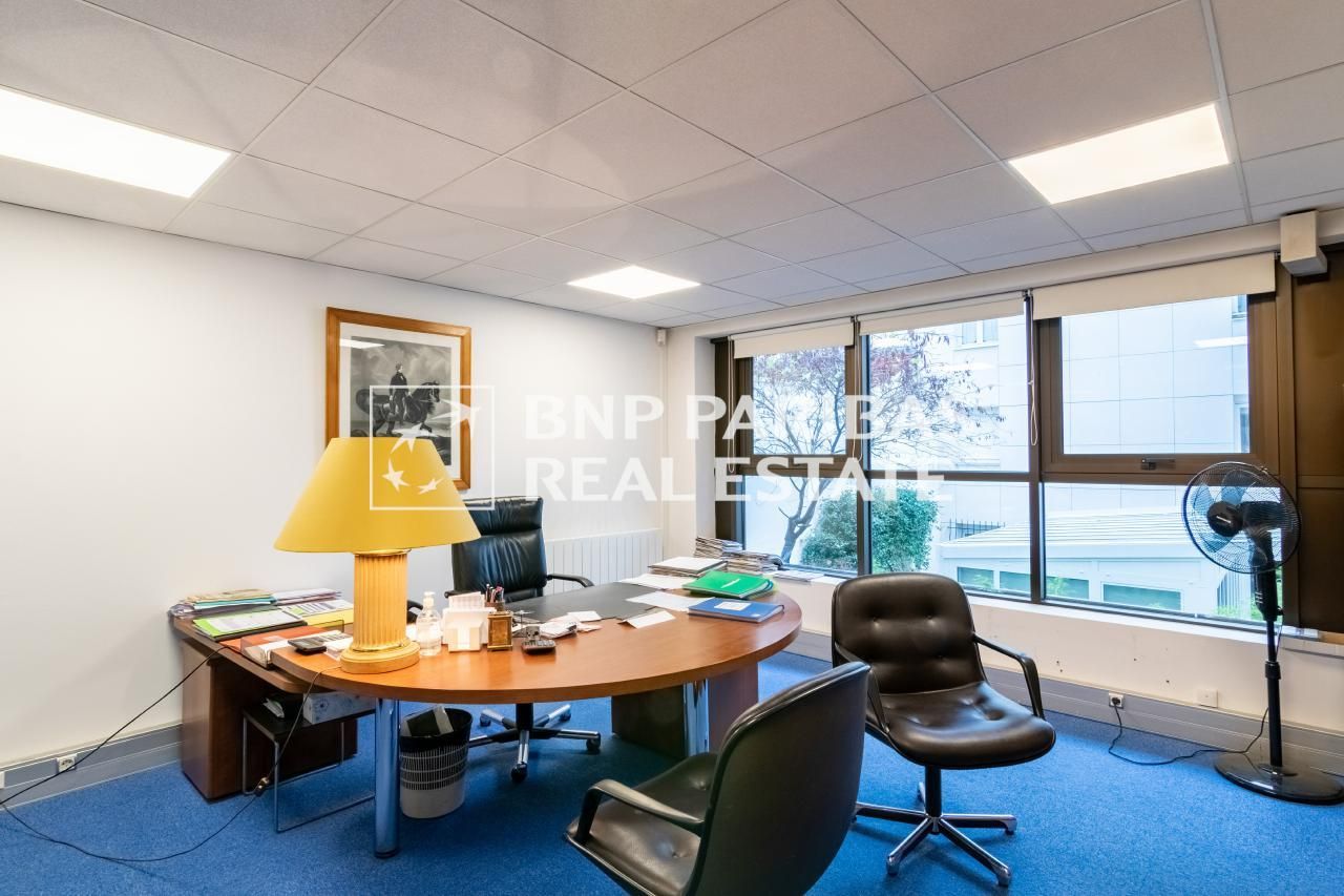 321 m² pour ce bureaux en vente à Levallois perret