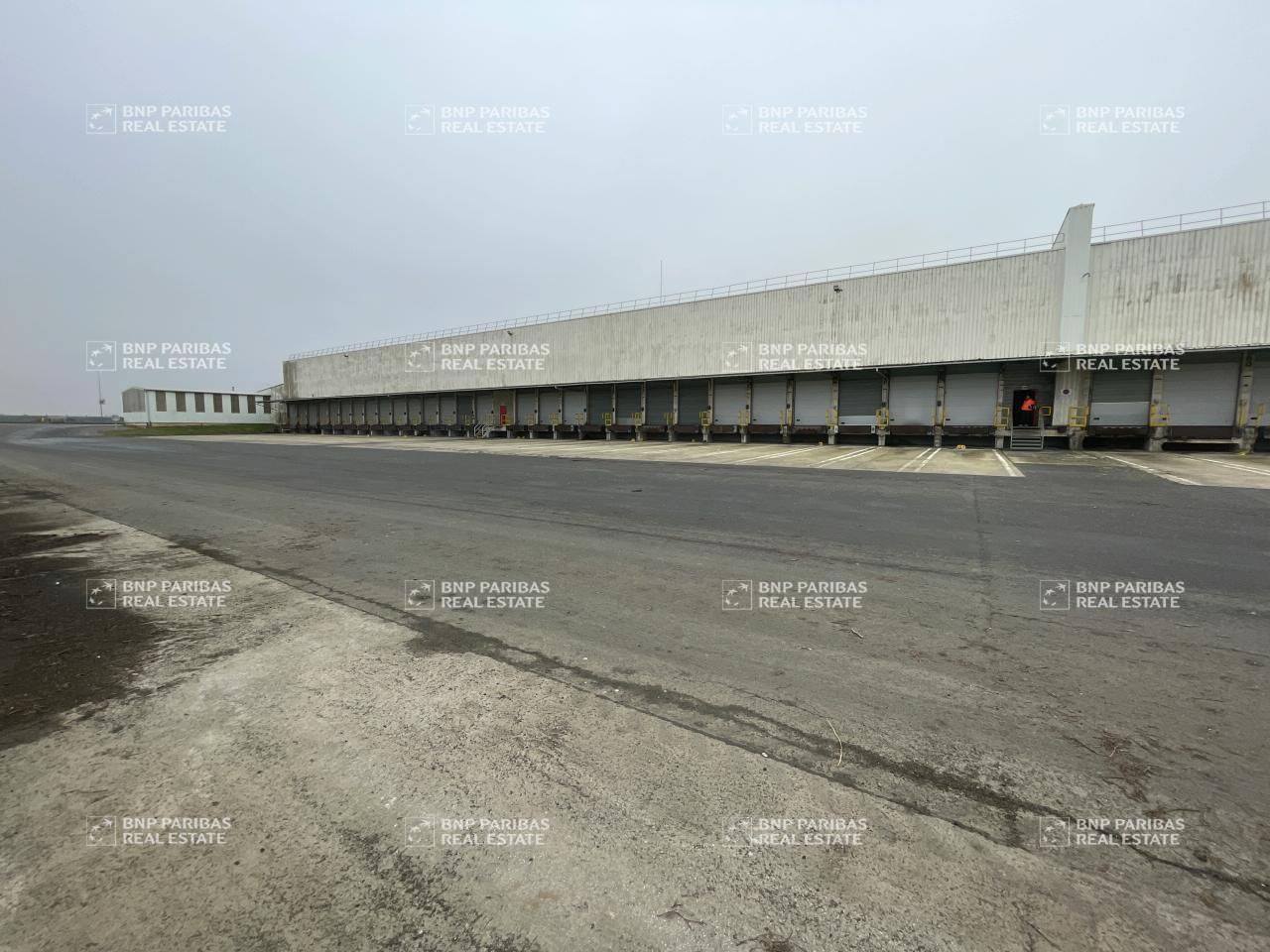 Location Entrepôts classe A 33372.2 m² non divisibles 80320 Chaulnes