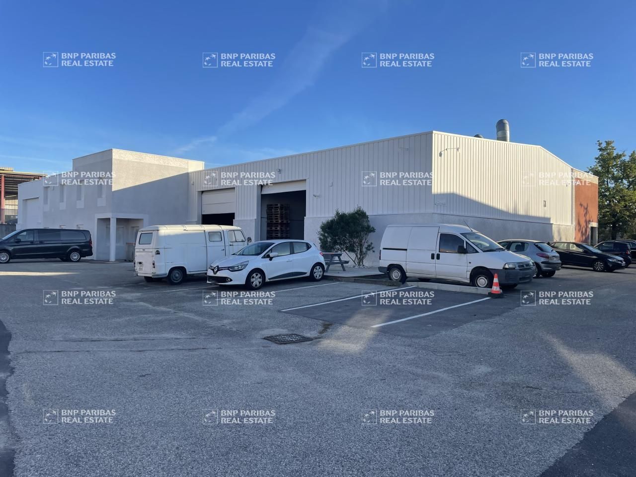 Location Activité 398 m² non divisibles 69120 Vaulx-en-velin