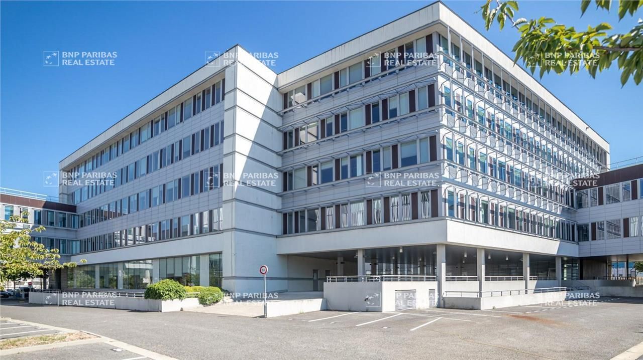 Location Bureaux 12658 m² divisibles 31700 Blagnac